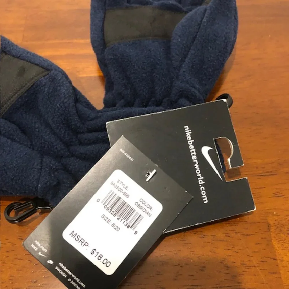 Nike Blue Two-Tone Youth Mitten Gloves NWT.